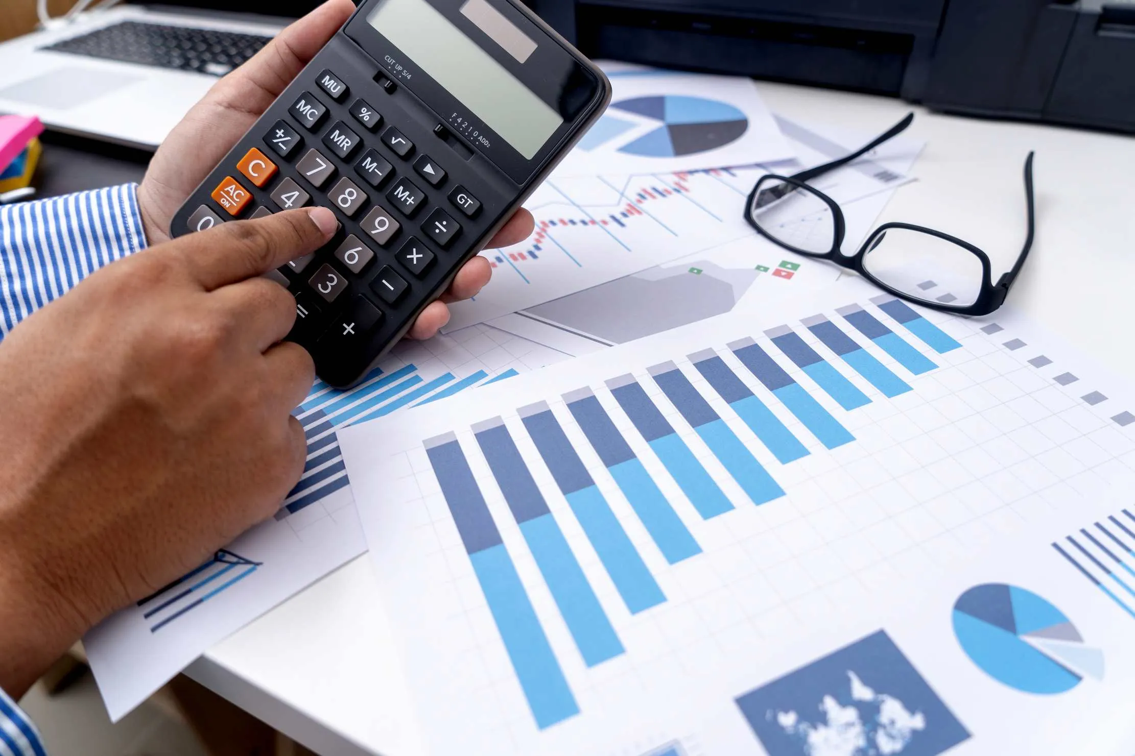 Accounting and finance graphs with calculation workspace for financial reporting